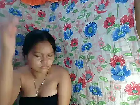 Snapshot of Exotichotpeanut-pinay chatting on 09/22/25, 01:07 Exotichotpeanut-pinay online show from 09/22/25, 01:07