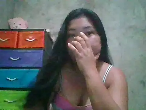 nikki zapphire online show from 11/23/25, 02:55