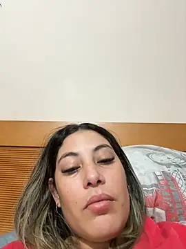 Snapshot of obedient_whore_messyy chatting on 09/20/25, 11:39 obedient whore messyy online show from 09/20/25, 11:39