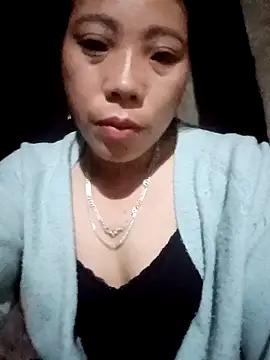 Phuong xxx online show from 12/19/25, 11:56