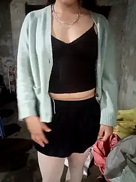 Phuong xxx online show from 12/21/25, 01:13