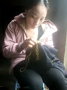 Phuong xxx online show from 12/22/25, 01:24