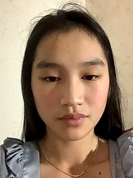 Snapshot of -Lie-06 chatting on 10/10/25, 06:51 -Lie-06 online show from 10/10/25, 06:51