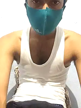 Snapshot of GirlsCrush_ chatting on 09/13/25, 06:40 GirlsCrush  online show from 09/13/25, 06:40