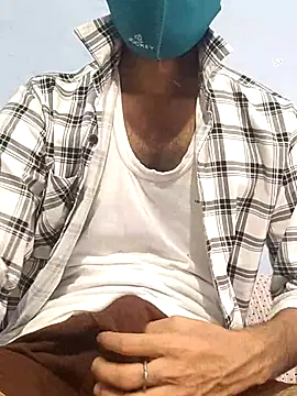 Snapshot of GirlsCrush_ chatting on 09/26/25, 08:29 GirlsCrush  online show from 09/26/25, 08:29