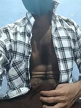 Snapshot of GirlsCrush_ chatting on 09/26/25, 08:35 GirlsCrush  online show from 09/26/25, 08:35