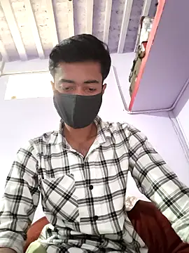 GirlsCrush  online show from 02/13/26, 06:42