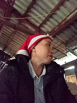 me-cute online show from 11/02/25, 09:00