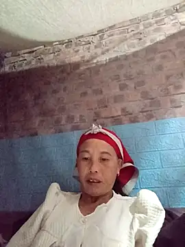 me-cute online show from 11/05/25, 07:47