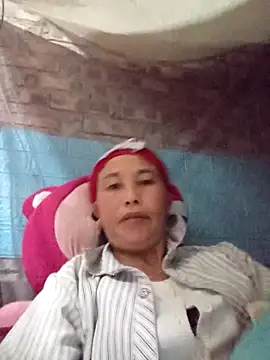 me-cute online show from 11/15/25, 10:37