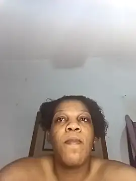 HappygalTheQueen online show from 03/16/26, 08:13