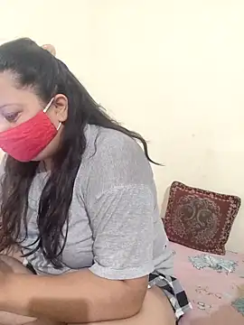 payal 261072  online show from 11/18/25, 08:46