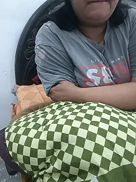 payal 261072  online show from 01/16/26, 10:25