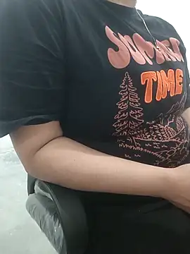 payal 261072  online show from 02/17/26, 04:20