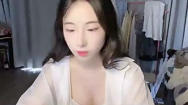 Snapshot of Freya7777 chatting on 09/11/25, 03:17 Freya7777 online show from 09/11/25, 03:17