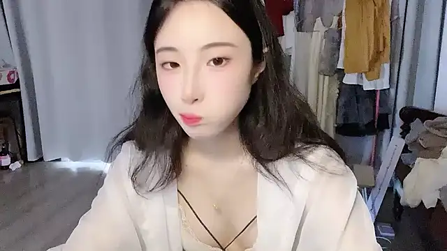 Snapshot of Freya7777 chatting on 09/14/25, 07:40 Freya7777 online show from 09/14/25, 07:40