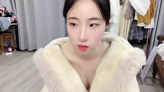 Snapshot of Freya7777 chatting on 09/20/25, 12:39 Freya7777 online show from 09/20/25, 12:39