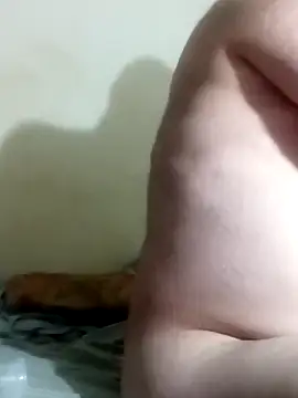 Snapshot of pasif_gay chatting on 05/01/26, 03:33 pasif gay online show from 05/01/26, 03:33