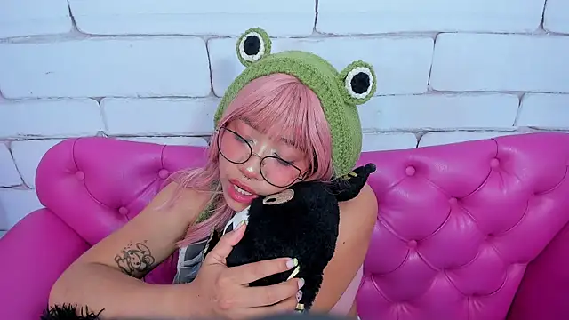 SafiroAgataaa online show from 09/18/25, 11:29