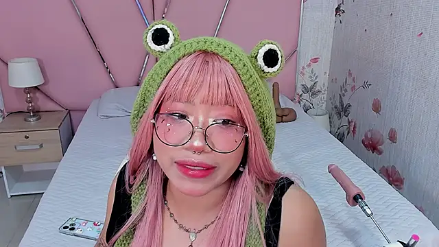 SafiroAgataaa online show from 09/27/25, 08:14