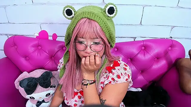 SafiroAgataaa online show from 10/05/25, 08:12