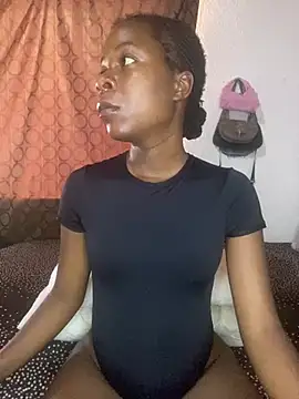 Crazyqueenxxx online show from 02/05/26, 10:53