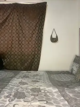 Crazyqueenxxx online show from 04/25/26, 01:36