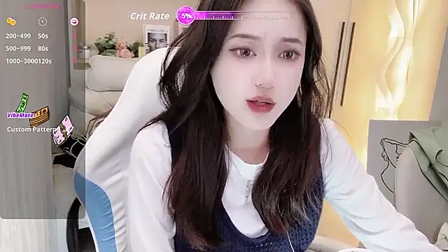 Naiyi-babe online show from 10/13/25, 04:18