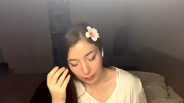 Snapshot of NataliaBorkin chatting on 10/19/25, 09:48 NataliaBorkin online show from 10/19/25, 09:48