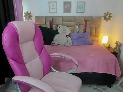 kataleya  18 online show from 01/14/26, 07:52