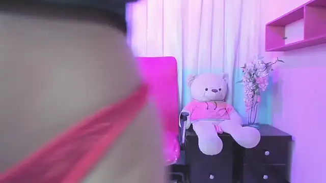 Snapshot of kataleya__18 chatting on 02/11/26, 04:56 kataleya 18 online show from 02/11/26, 04:56