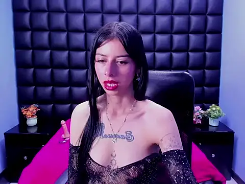 Dulce Miaa  online show from 10/22/25, 03:12