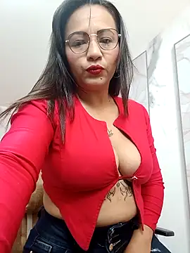 agatha sluttylatina online show from 11/05/25, 03:17