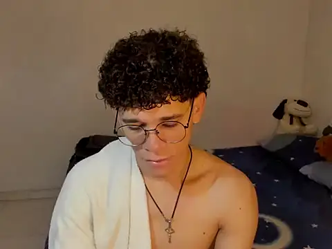 Tom Blues online show from 10/28/25, 12:52