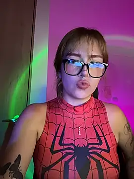 aliciia 23 online show from 03/25/26, 11:33