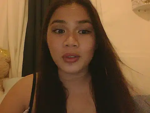 Snapshot of Zachariah_05 chatting on 06/13/26, 11:41 Zachariah 05 online show from 06/13/26, 11:41