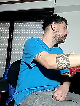 Snapshot of 0800cristean chatting on 09/29/25, 05:40 0800cristean online show from 09/29/25, 05:40