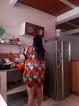 tiffany Johnson1 online show from 11/14/25, 01:10