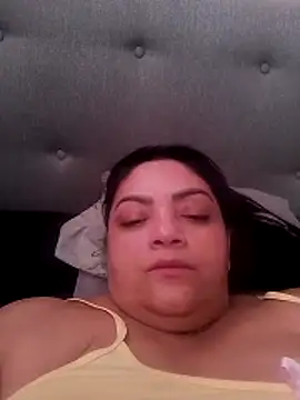 Snapshot of tiffany_Johnson1 chatting on 05/22/26, 01:39 tiffany Johnson1 online show from 05/22/26, 01:39