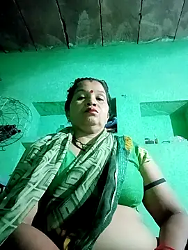 Snapshot of Manavi_x chatting on 09/12/25, 10:21 Manavi x online show from 09/12/25, 10:21