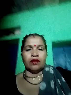 Snapshot of Manavi_x chatting on 09/13/25, 03:12 Manavi x online show from 09/13/25, 03:12