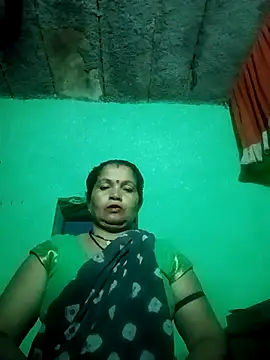 Snapshot of Manavi_x chatting on 09/16/25, 12:00 Manavi x online show from 09/16/25, 12:00