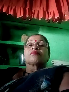 Snapshot of Manavi_x chatting on 09/28/25, 08:20 Manavi x online show from 09/28/25, 08:20