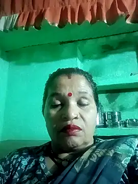 Snapshot of Manavi_x chatting on 10/22/25, 03:34 Manavi x online show from 10/22/25, 03:34