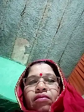 Snapshot of Manavi_x chatting on 01/05/26, 10:02 Manavi x online show from 01/05/26, 10:02