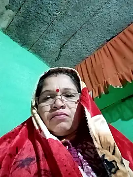 Snapshot of Manavi_x chatting on 01/08/26, 12:02 Manavi x online show from 01/08/26, 12:02