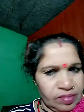 Snapshot of Manavi_x chatting on 01/08/26, 01:35 Manavi x online show from 01/08/26, 01:35