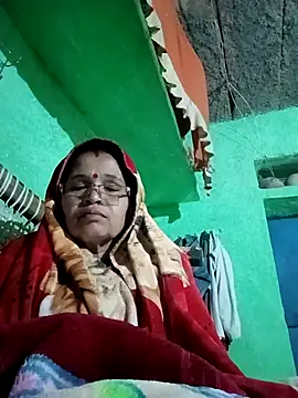 Snapshot of Manavi_x chatting on 01/13/26, 03:17 Manavi x online show from 01/13/26, 03:17