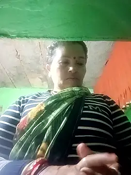 Snapshot of Manavi_x chatting on 01/16/26, 03:32 Manavi x online show from 01/16/26, 03:32