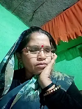 Snapshot of Manavi_x chatting on 01/17/26, 01:27 Manavi x online show from 01/17/26, 01:27